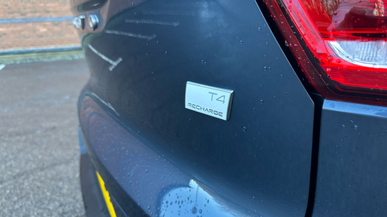 Volvo Xc40 1.5 T4 Recharge PHEV Inscription 5dr Auto Estate